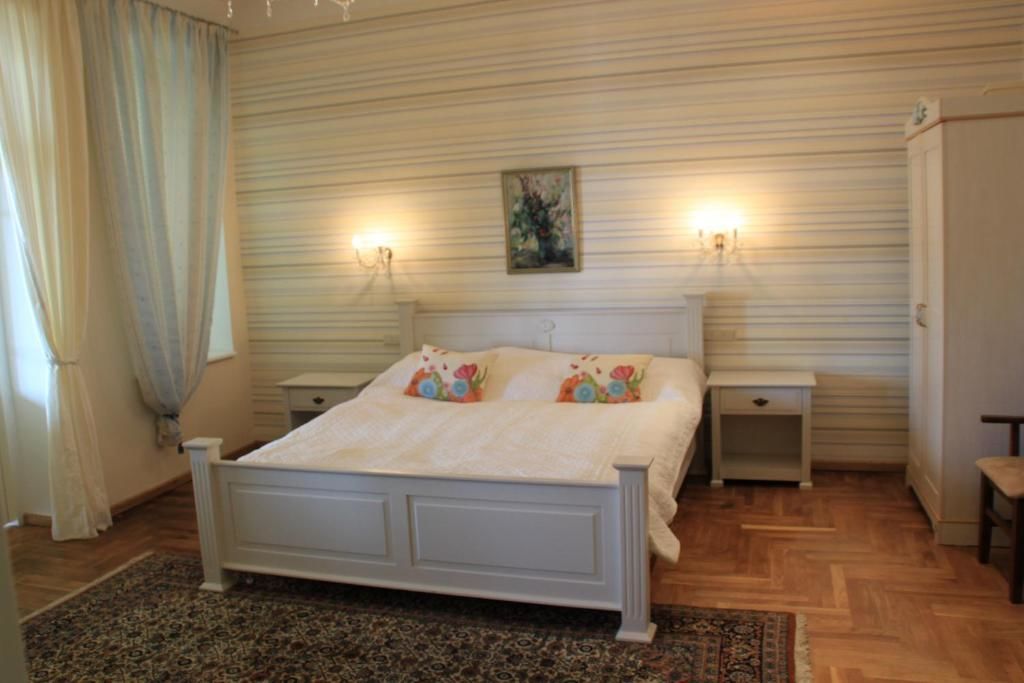 Отели типа «постель и завтрак» Villa Kursa Сигнахи-45