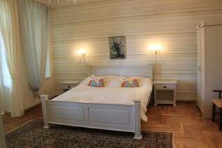 Отели типа «постель и завтрак» Villa Kursa Сигнахи Двухместный номер с 1 кроватью-11